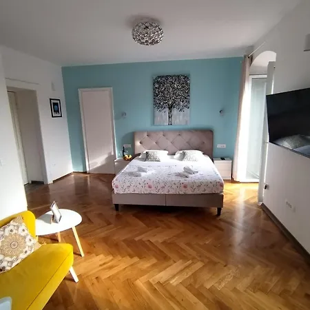 Sunny Terrace Apartmán *
